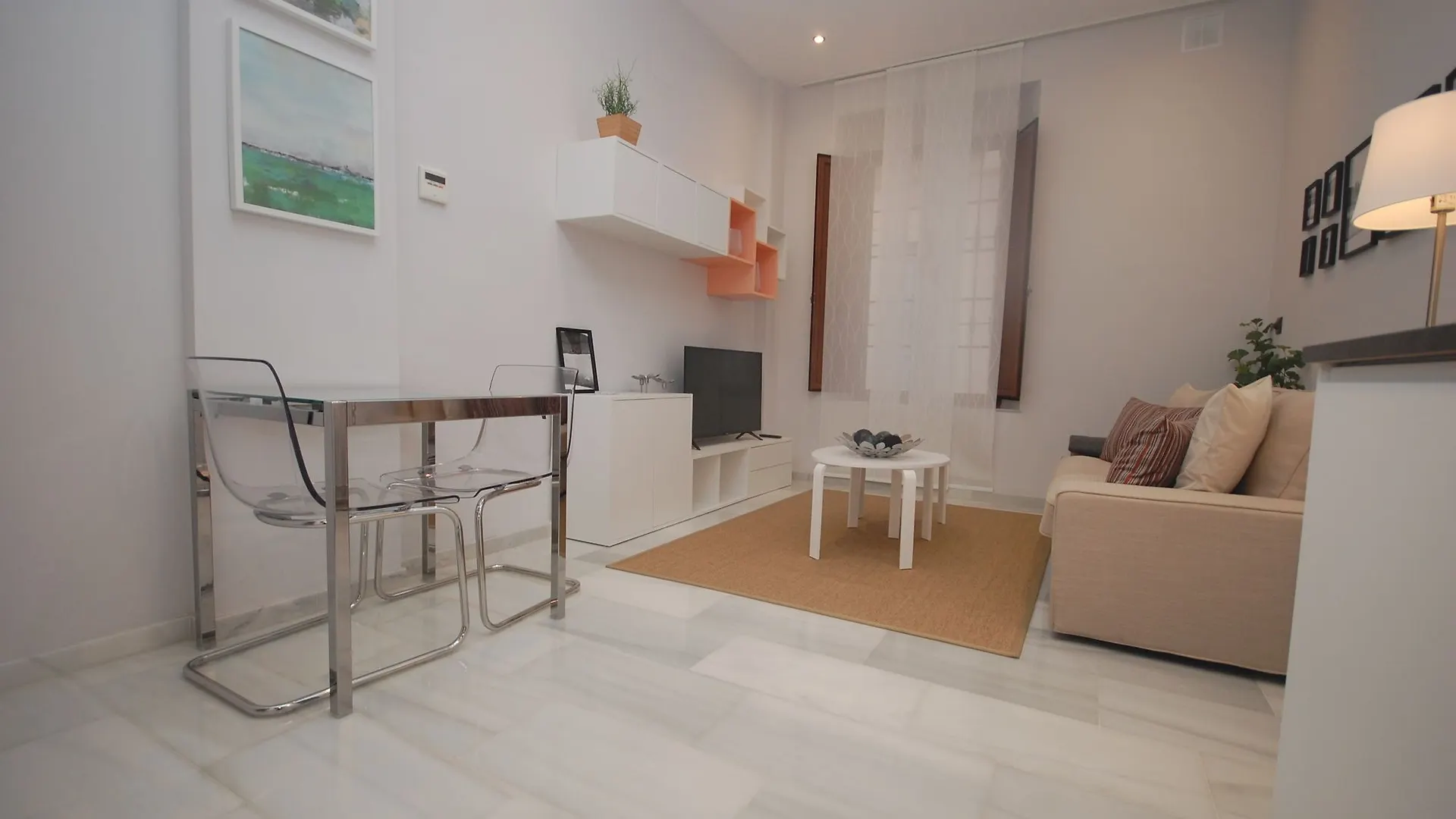 Holi Rent Apartamento Mendoza Seville 0*,  Spain